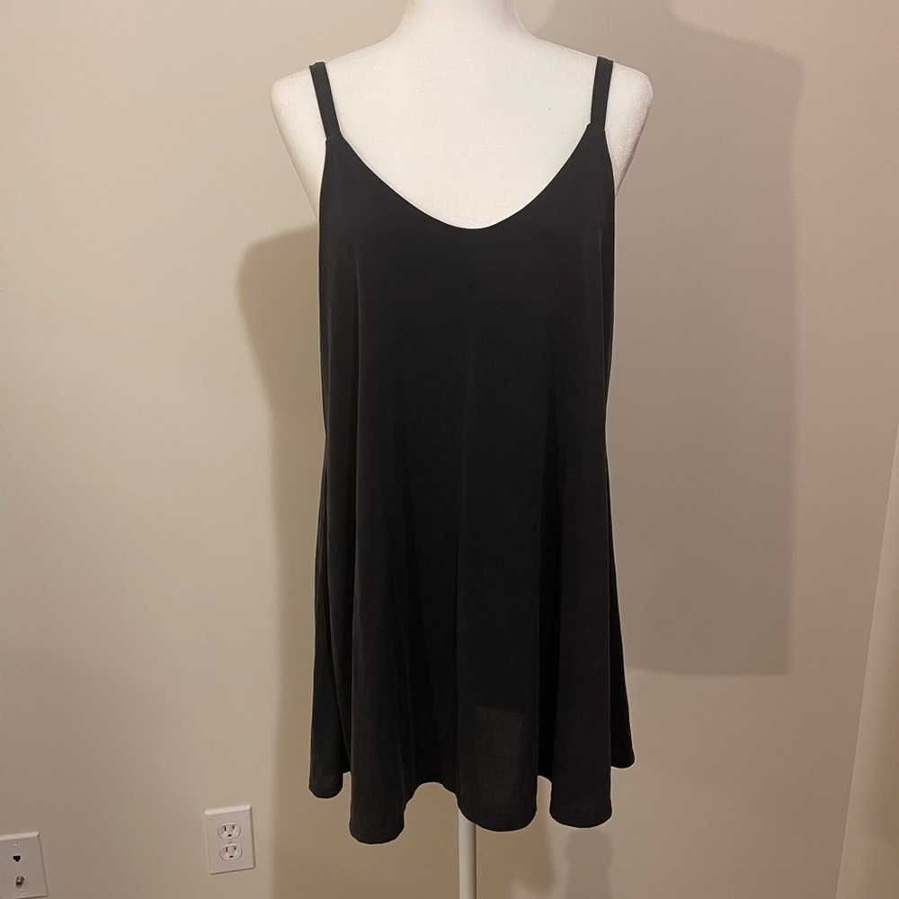 Cut out back dress